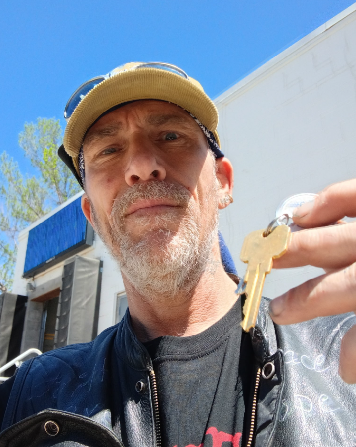 Keys to a New Apartment!